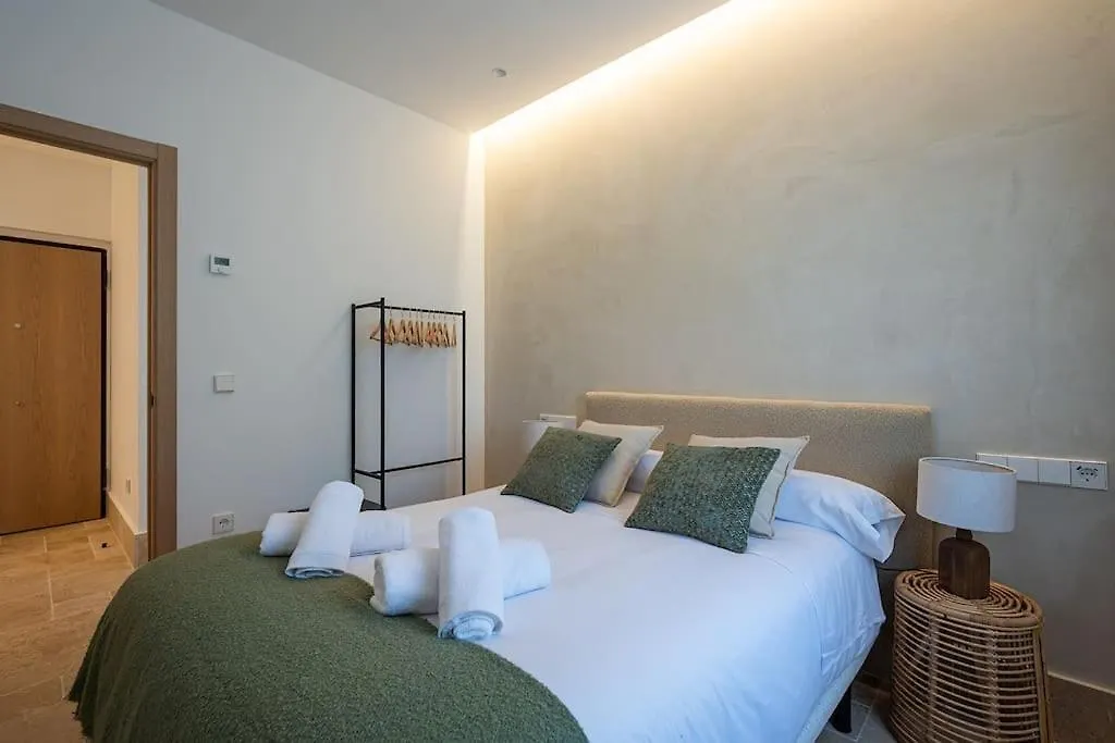 Apartamentos Premium - Arcos De Medina 202 Cordoba 0*,  Spain