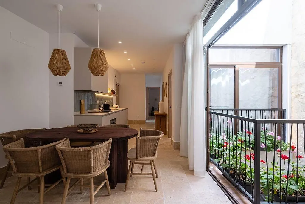 Apartamentos Premium - Arcos De Medina 202 Cordoba 0*,